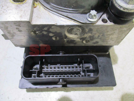 Corsa D ABS pomp 13350599