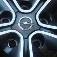 Astra J light metal rims