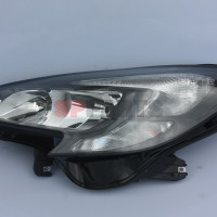 Corsa E Koplamp links 39108222   //  13381335