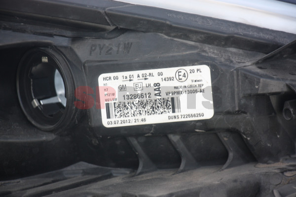 Meriva  B Koplamp  Links