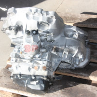 Corsa E gear box 24581499  //  95517680