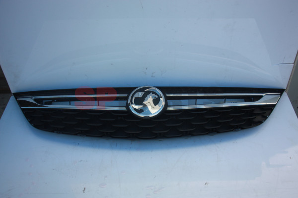 Astra K Chrome grille 13499384