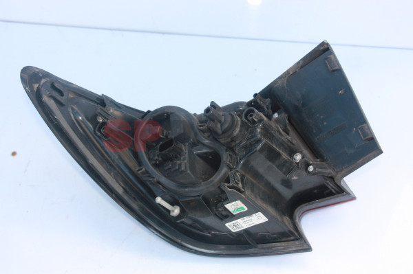 Astra K Tail light Right 39015944