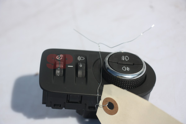 Astra K Light switch 39050756