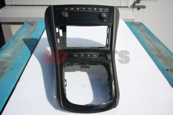 Astra K middle panel 39028732