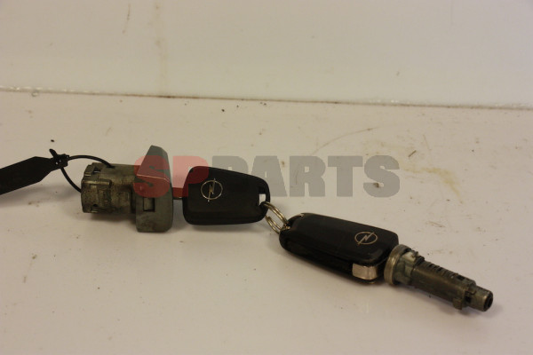 Corsa D Slot + 2 sleutels
