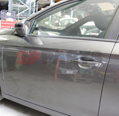 Corsa F DOOR LEFT FRONT 9837705780