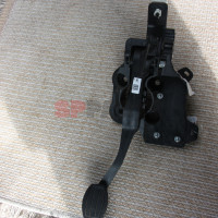 Corsa F clutch pedal