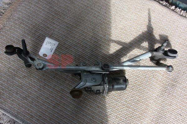Corsa F windshieldmotor 9824784980