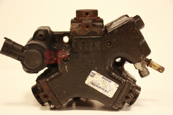 Corsa D Brandstofpomp 0445010204