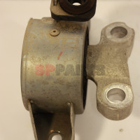 Corsa E Motorsteun 13130739
