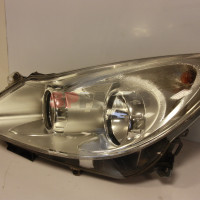 Corsa D Koplamp 13186384